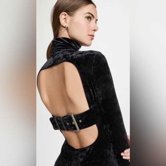 A.L.C. Brielle Stretch Velvet Open Back Long Sleeve Dress 00 - Picture 4 of 10